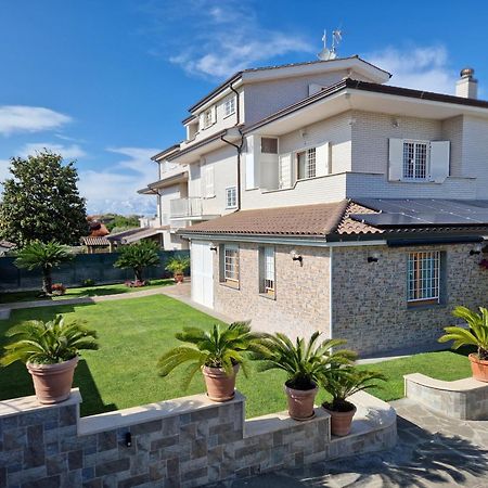 Castelbarco House B Otel Roma Dış mekan fotoğraf